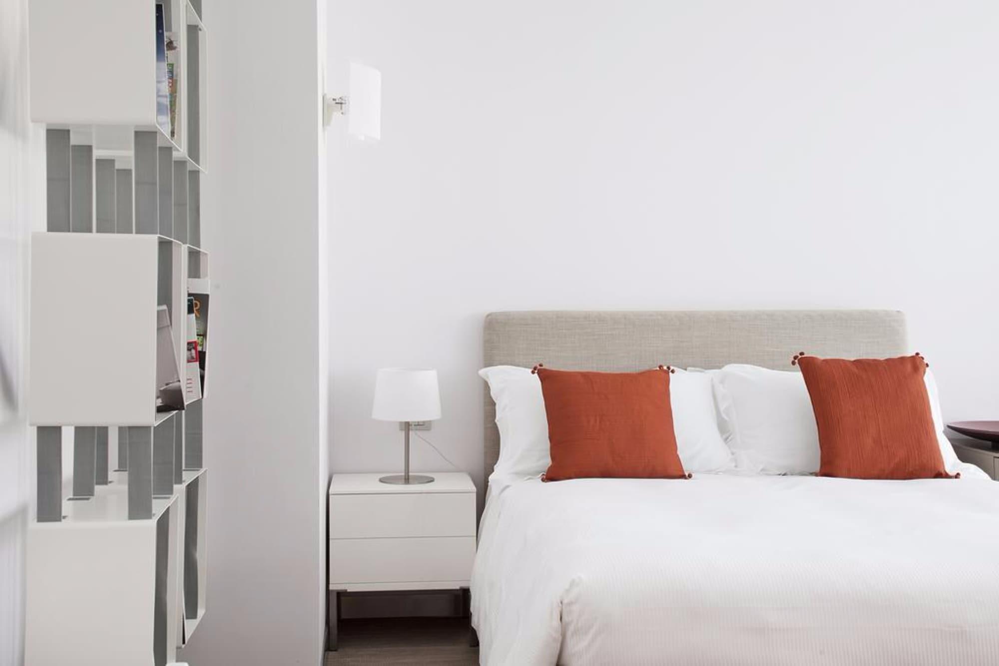 Zambala Luxury 2* Milão