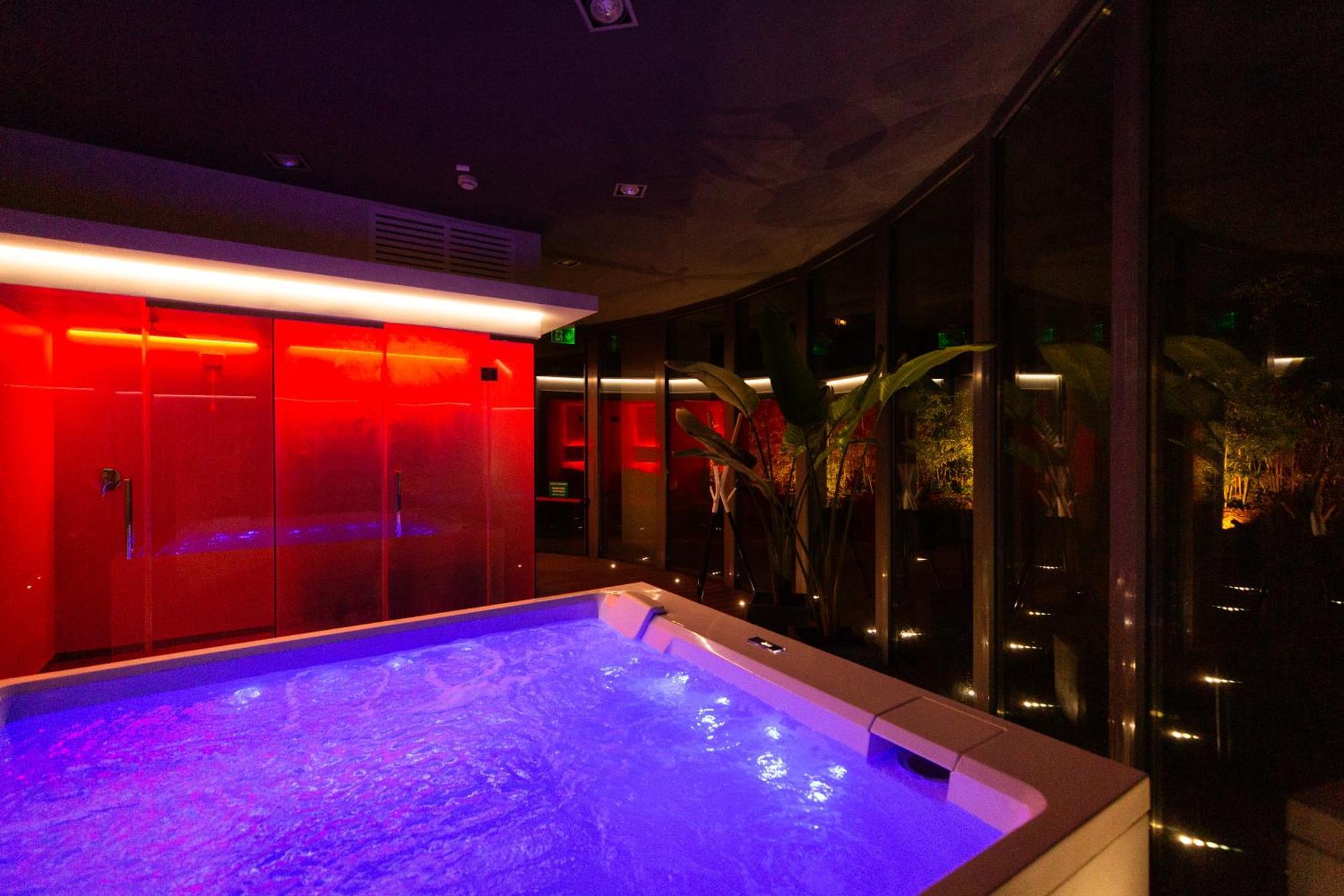 Zambala Luxury Apart-hotel 2*